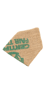 Fesches Einstecktuch aus gebrauchten Kaffeesäcken Handmade nachaltig produziert Upcycling